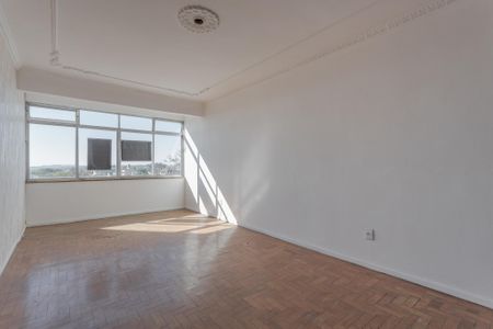 Apartamento à venda com 107m², 3 quartos e sem vaga Apartamento à venda com 107m², 3 quartos e sem vagaSala