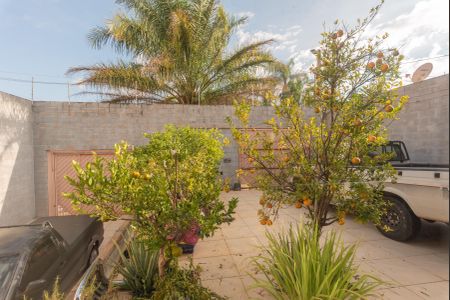 Casa à venda com 250m², 4 quartos e 2 vagas Casa à venda com 250m², 4 quartos e 2 vagasVista da Sala