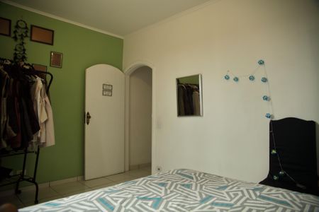 Casa à venda com 212m², 3 quartos e 2 vagasQuarto 2