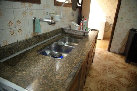 Casa à venda com 212m², 3 quartos e 2 vagasCozinha