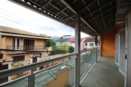 Casa de condomínio à venda com 240m², 5 quartos e 3 vagasVaranda dos Quartos 