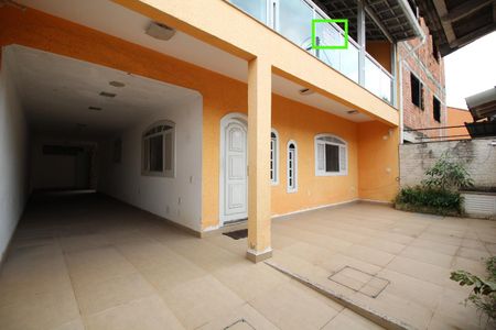 Casa de condomínio à venda com 240m², 5 quartos e 3 vagasÁrea Externa