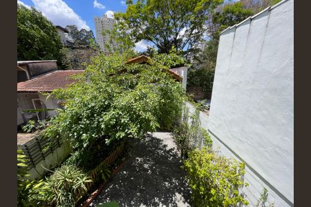 Casa à venda com 144m², 3 quartos e 1 vagaVista para Edícula