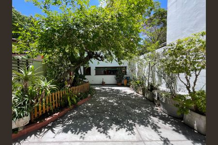 Casa à venda com 144m², 3 quartos e 1 vagaQuintal