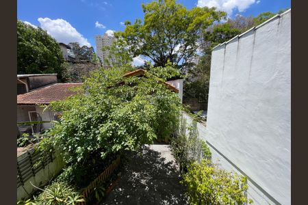 Casa à venda com 144m², 3 quartos e 1 vagaEdícula