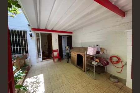 Casa à venda com 144m², 3 quartos e 1 vagaGaragem