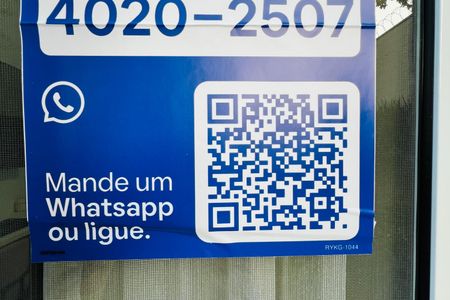 Apartamento à venda com 44m², 2 quartos e 1 vaga Apartamento à venda com 44m², 2 quartos e 1 vagaPlaca