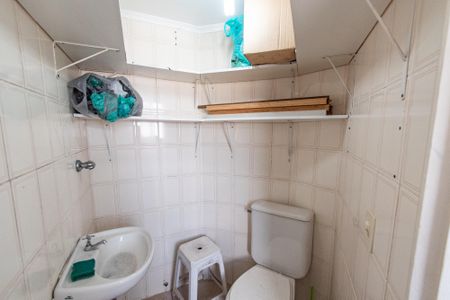 Apartamento para alugar com 156m², 4 quartos e 3 vagasBanheiro de serviço