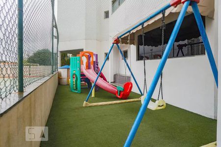 Apartamento para alugar com 156m², 4 quartos e 3 vagasPlayground