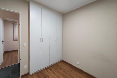 Apartamento à venda com 70m², 3 quartos e 1 vagaQuarto 2