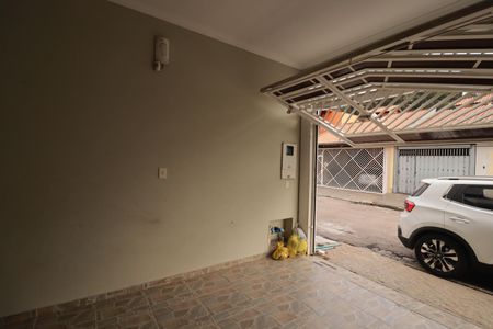 Casa à venda com 126m², 3 quartos e 2 vagasGaragem