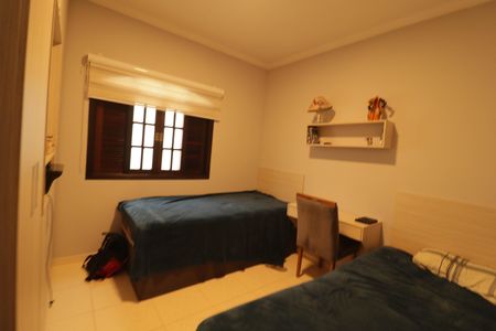 Casa à venda com 126m², 3 quartos e 2 vagasQuarto 2