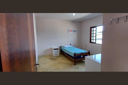 Casa para alugar com 248m², 5 quartos e 1 vaga Casa para alugar com 248m², 5 quartos e 1 vagaQuarto 4