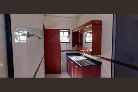 Casa para alugar com 248m², 5 quartos e 1 vaga Casa para alugar com 248m², 5 quartos e 1 vagaBanheiro da Suíte