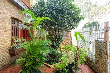 Casa à venda com 250m², 6 quartos e 2 vagasGaragem e quintal