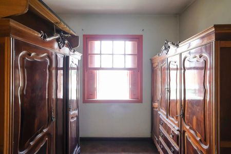 Casa à venda com 250m², 6 quartos e 2 vagasQuarto 4