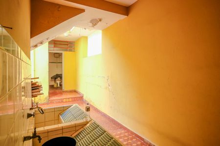 Casa à venda com 250m², 6 quartos e 2 vagasÁrea de serviço