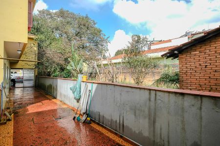 Casa à venda com 250m², 6 quartos e 2 vagasGaragem e quintal