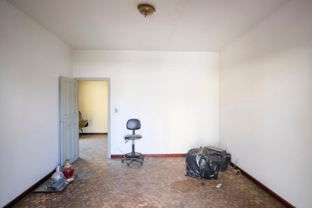 Casa à venda com 250m², 6 quartos e 2 vagasQuarto 1