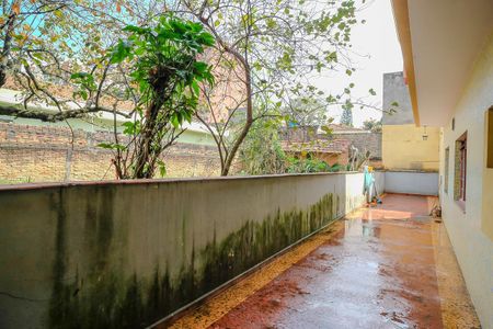 Casa à venda com 250m², 6 quartos e 2 vagasGaragem e quintal