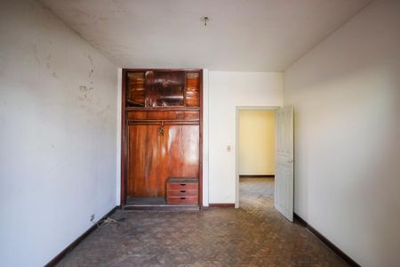 Casa à venda com 250m², 6 quartos e 2 vagasQuarto 2