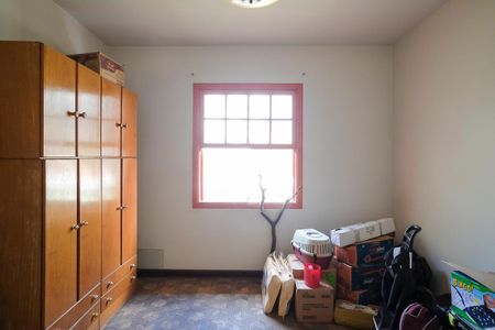 Casa à venda com 250m², 6 quartos e 2 vagasQuarto 3