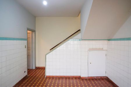 Casa à venda com 250m², 6 quartos e 2 vagasCopa