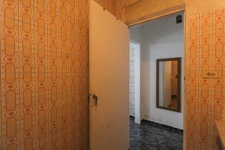 Casa à venda com 75m², 2 quartos e 1 vagaBanheiro