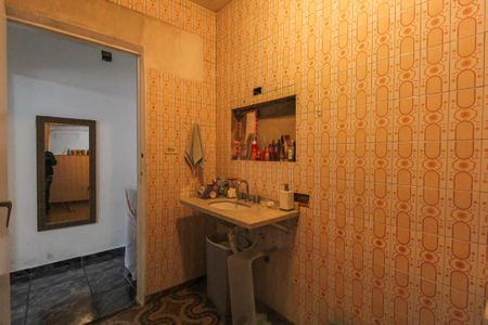 Casa à venda com 75m², 2 quartos e 1 vagaBanheiro