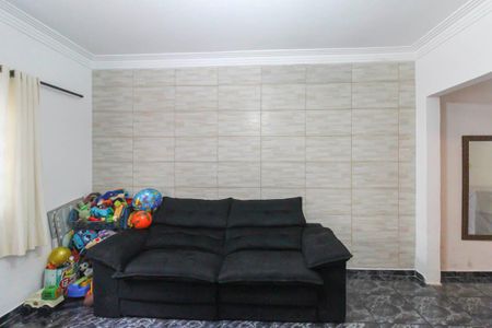 Casa à venda com 75m², 2 quartos e 1 vagaSala