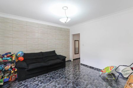 Casa à venda com 75m², 2 quartos e 1 vagaSala