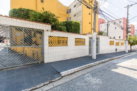 Apartamento para alugar com 52m², 2 quartos e 1 vaga Apartamento para alugar com 52m², 2 quartos e 1 vagaFachada