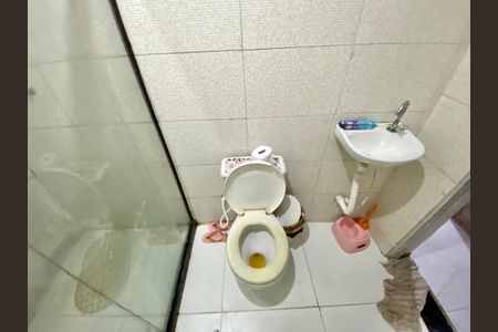 Casa para alugar com 49m², 1 quarto e sem vagaBanheiro