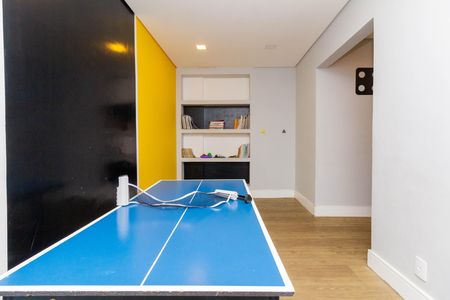 Apartamento para alugar com 38m², 2 quartos e sem vagaÁrea comum - Salão de Jogos