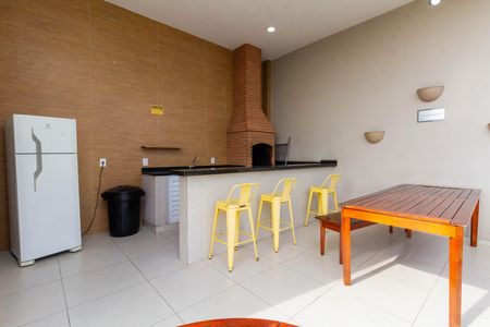 Apartamento para alugar com 38m², 2 quartos e sem vagaÁrea comum - Churrasqueira