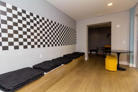 Apartamento para alugar com 38m², 2 quartos e sem vagaÁrea comum - Salão de Jogos