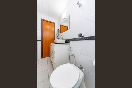 Apartamento à venda com 81m², 3 quartos e 1 vaga Apartamento à venda com 81m², 3 quartos e 1 vagaBanheiro Social