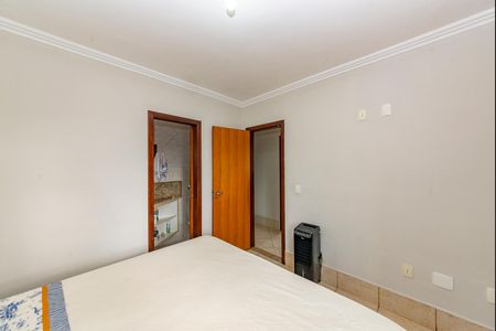 Apartamento à venda com 81m², 3 quartos e 1 vaga Apartamento à venda com 81m², 3 quartos e 1 vagaSuíte