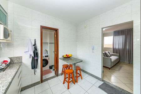 Apartamento à venda com 81m², 3 quartos e 1 vaga Apartamento à venda com 81m², 3 quartos e 1 vagaCozinha