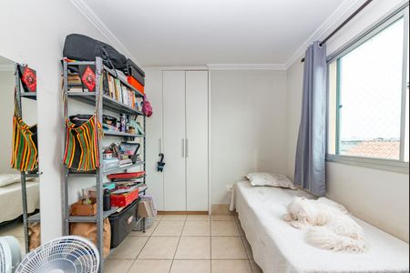 Apartamento à venda com 81m², 3 quartos e 1 vaga Apartamento à venda com 81m², 3 quartos e 1 vagaQuarto 2