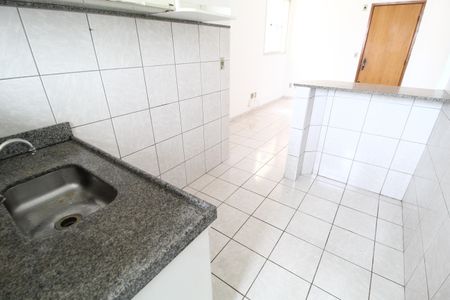 Apartamento para alugar com 50m², 2 quartos e 1 vagaCozinha e Área de Serviço