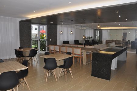 Apartamento para alugar com 64m², 2 quartos e 1 vagaÁrea comum - Salão de festas