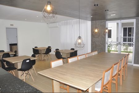 Apartamento para alugar com 64m², 2 quartos e 1 vagaÁrea comum - Salão de festas