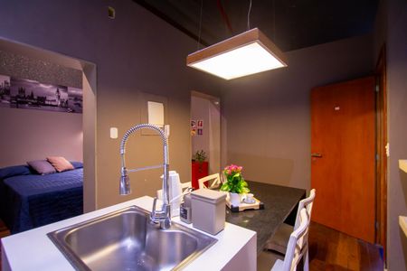 Studio para alugar com 32m², 1 quarto e sem vagaKitnet