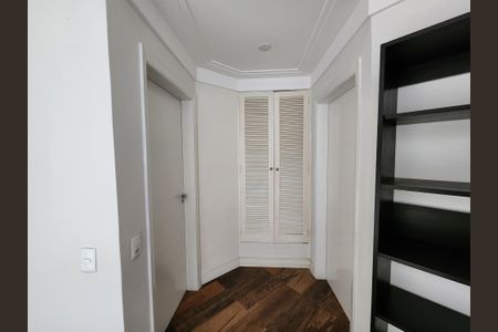 Apartamento à venda com 300m², 3 quartos e 4 vagasSala