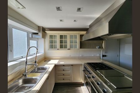 Apartamento à venda com 300m², 3 quartos e 4 vagasCozinha