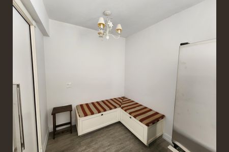 Apartamento à venda com 300m², 3 quartos e 4 vagasCozinha