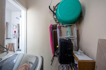 Apartamento à venda com 79m², 2 quartos e sem vaga Apartamento à venda com 79m², 2 quartos e sem vagaQuarto de Serviço