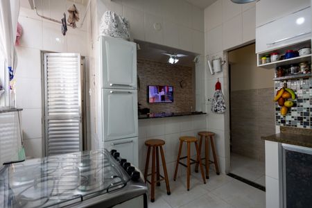 Apartamento à venda com 79m², 2 quartos e sem vaga Apartamento à venda com 79m², 2 quartos e sem vagaCozinha