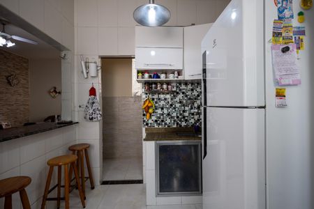 Apartamento à venda com 79m², 2 quartos e sem vaga Apartamento à venda com 79m², 2 quartos e sem vagaCozinha